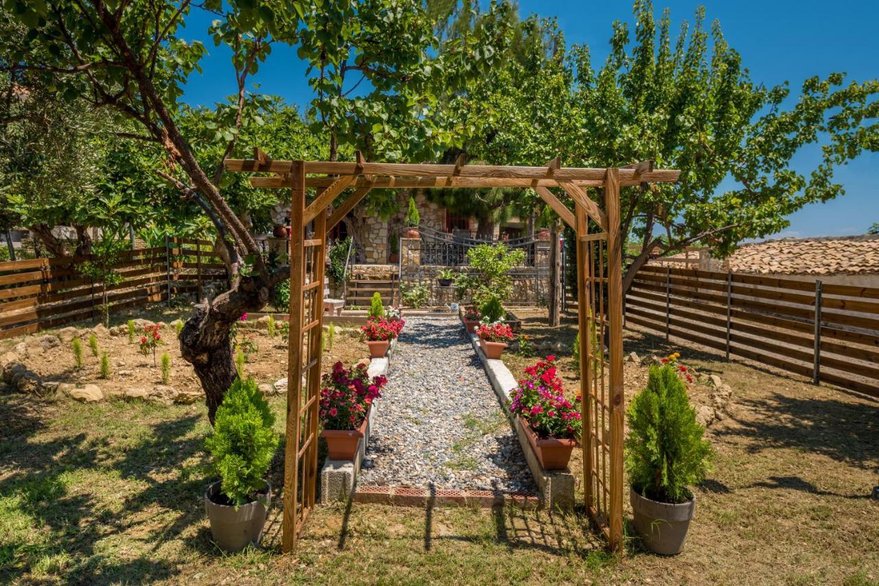 Casa Petra - Stone Cottage Farmhouses Αργάσι Εξωτερικό φωτογραφία